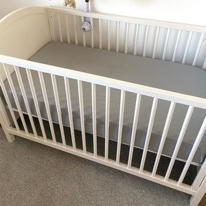 Gray Organic Cotton Crib Sheet